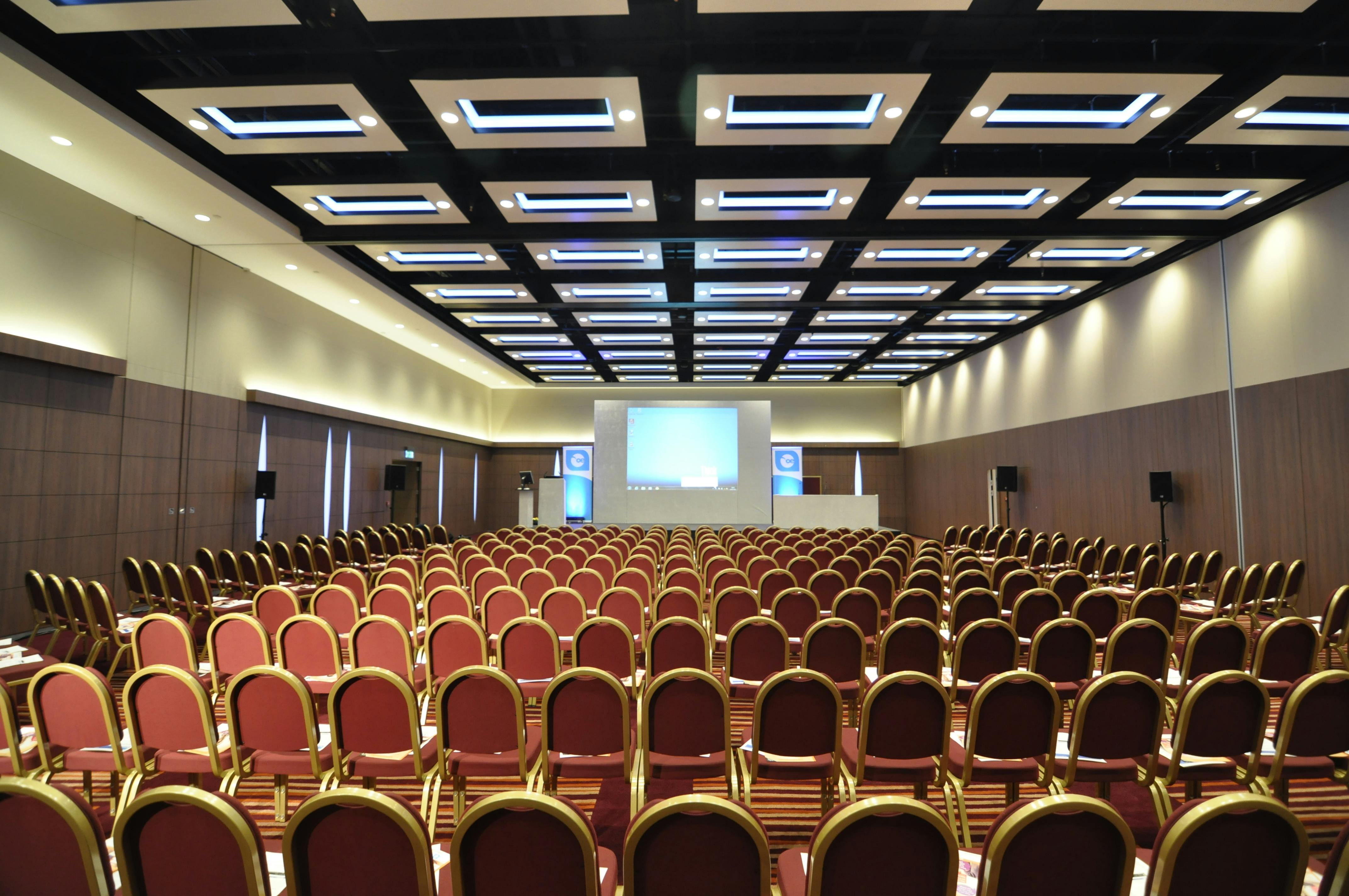 Mercure London Earls Court Hotel  - LONDON VIII image 1